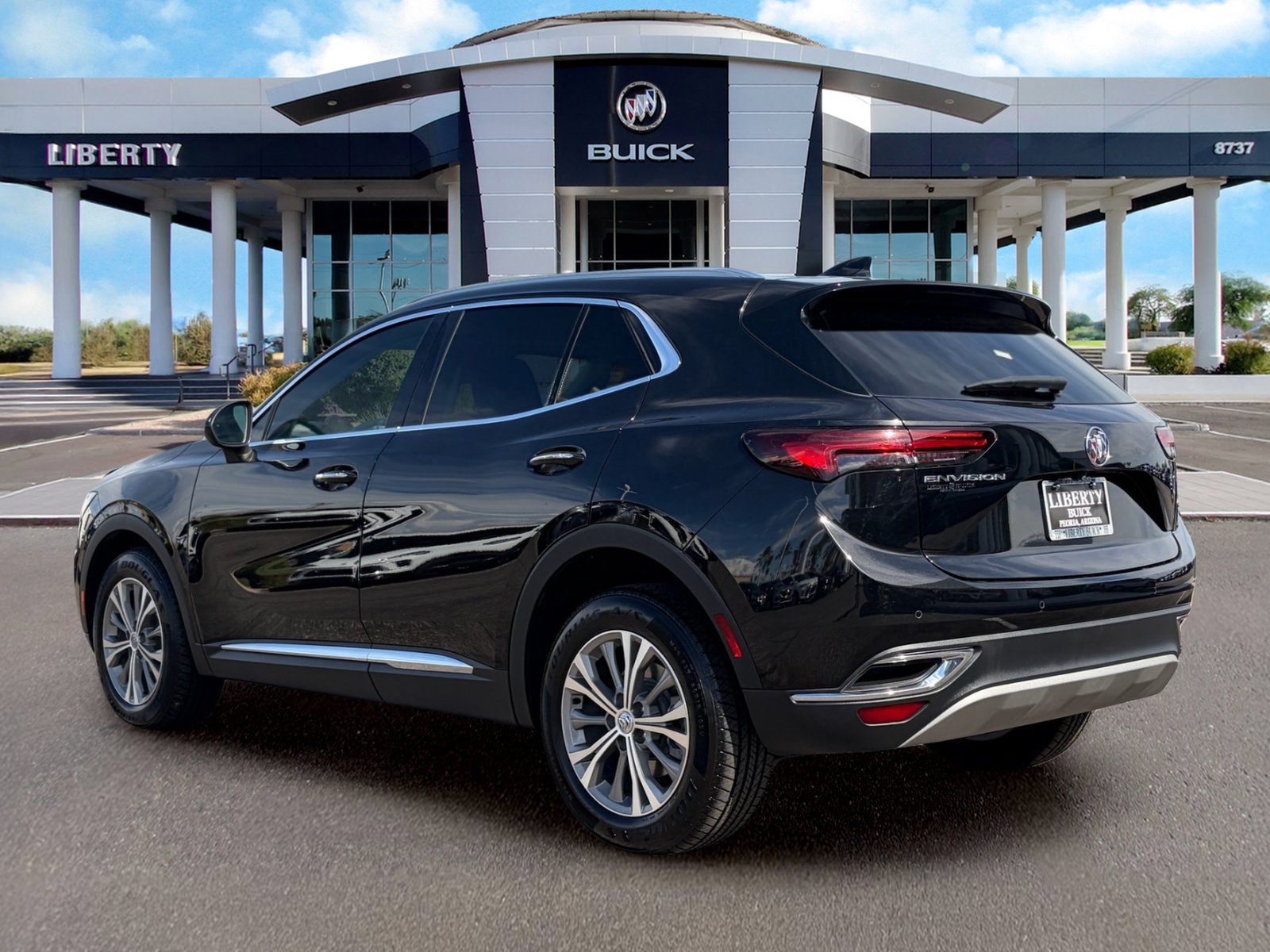 Used 2023 Buick Envision Preferred FWD image 8