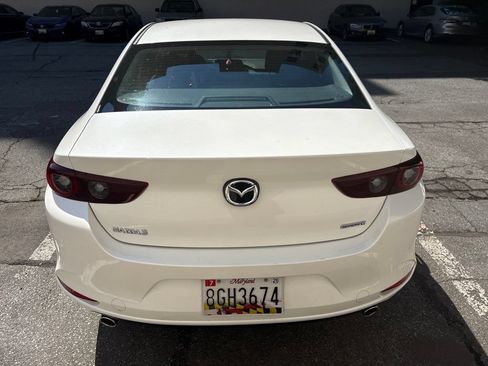 Used 2023 MAZDA MAZDA3 s FWD image 4