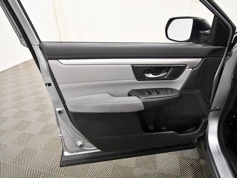 Certified 2017 Honda CR-V LX image 13