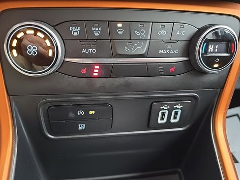 Used 2021 Ford EcoSport SE w/ SE Appearance Package image 22