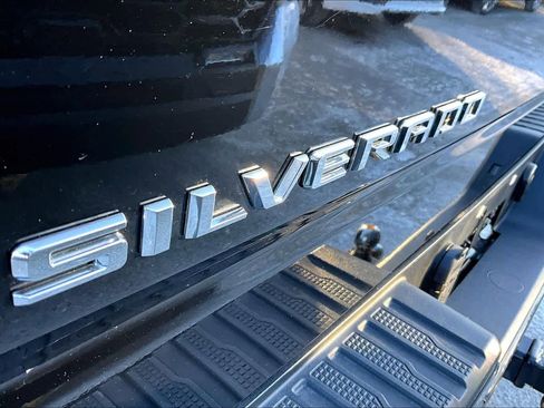 Used 2019 Chevrolet Silverado 1500 RST w/ All-Star Edition image 9