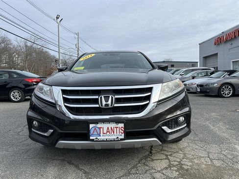 Used 2014 Honda Crosstour EX-L image 2