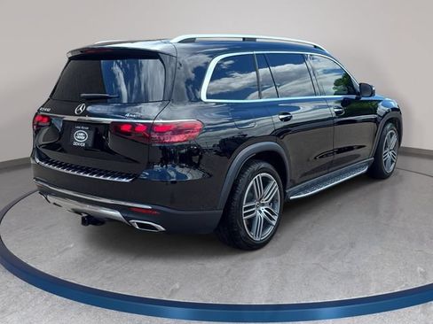 Used 2024 Mercedes-Benz GLS 450 4MATIC image 6