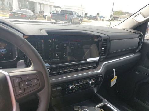 New 2026 GMC Sierra 1500 SLT w/ SLT Premium Plus Package image 13