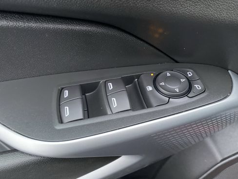 Used 2024 Chevrolet Trax LS w/ Driver Confidence Package image 15