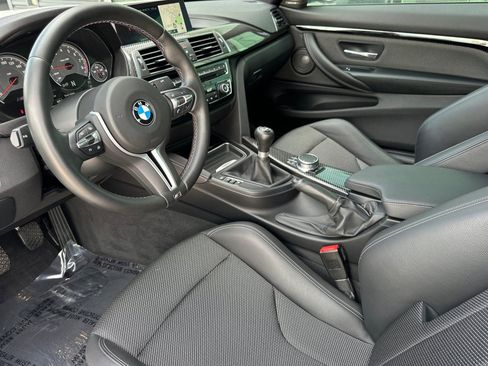 Used 2018 BMW M4 Coupe RWD image 4