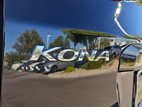 Used 2022 Hyundai Kona SEL w/ Cargo Package image 12