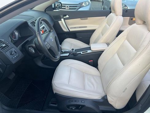 Used 2013 Volvo C70 T5 image 11