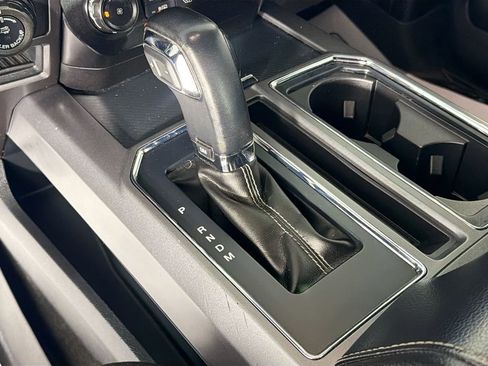 Used 2020 Ford F150 XLT w/ Equipment Group 302A Luxury AWD/4WD image 16