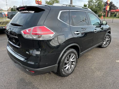 Used 2016 Nissan Rogue SL w/ SL Premium Package image 5