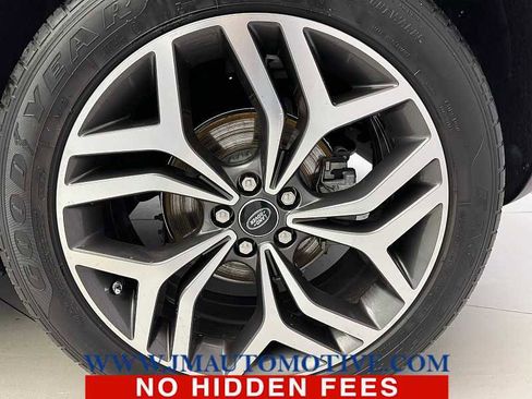 Used 2020 Land Rover Range Rover Evoque SE image 9