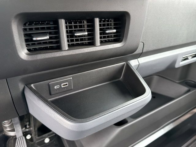 Used 2024 Chevrolet Brightdrop 600 w/ Battery Pack, Max Range AWD/4WD image 28