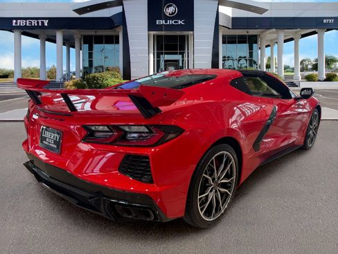 Used 2023 Chevrolet Corvette Stingray Premium Cpe w/ Z51 Performance Package RWD image 3