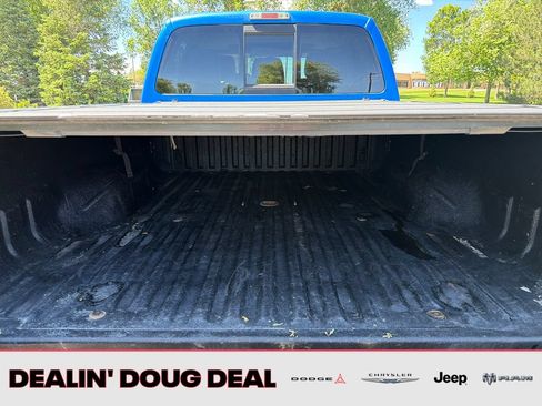 Used 2016 Ford F250 Lariat w/ Lariat Ultimate Package AWD/4WD image 12