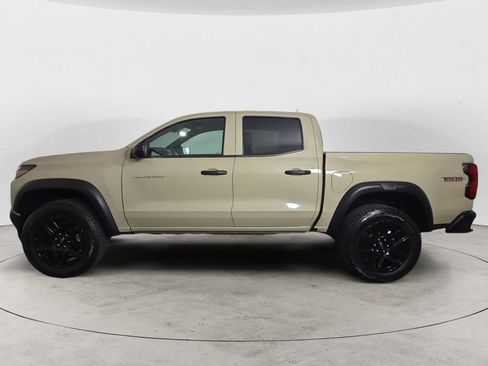 Certified 2024 Chevrolet Colorado Trail Boss w/ Advanced Trailering Package AWD/4WD image 2