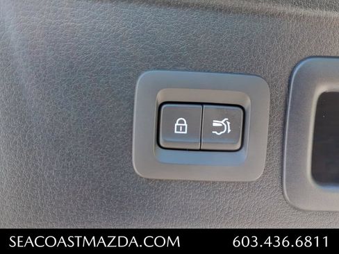 Used 2025 MAZDA CX-30 AWD 2.5 S w/ Premium Package image 14