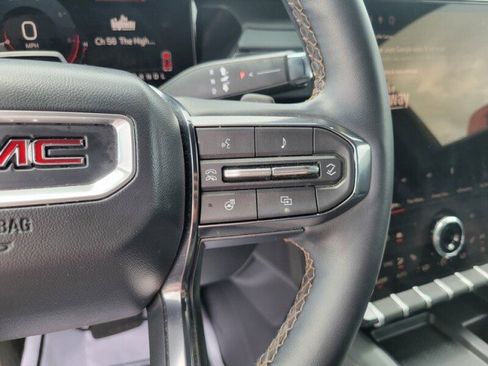 Used 2024 GMC Acadia AT4 w/ Super Cruise Package image 13