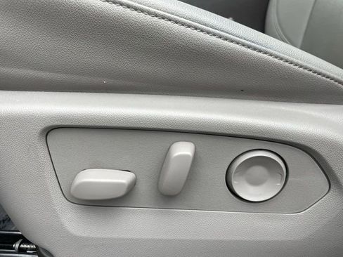 Used 2025 Chevrolet Silverado 1500 LTZ w/ LTZ Premium Package image 12