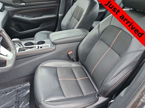 Used 2022 Nissan Altima 2.5 SR image 15