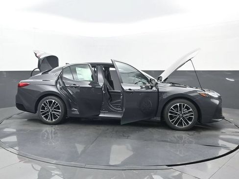 New 2026 Toyota Camry XLE FWD image 27