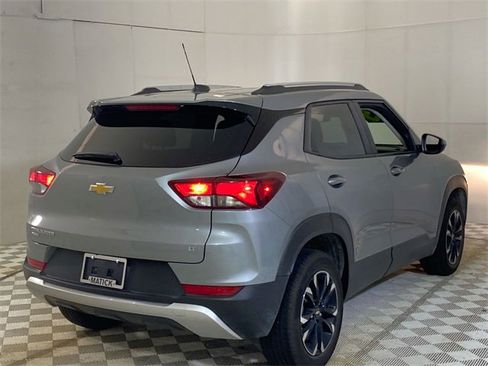 Used 2023 Chevrolet TrailBlazer LT w/ Convenience Package image 17