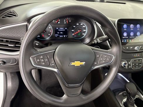 Used 2024 Chevrolet Malibu LT image 21