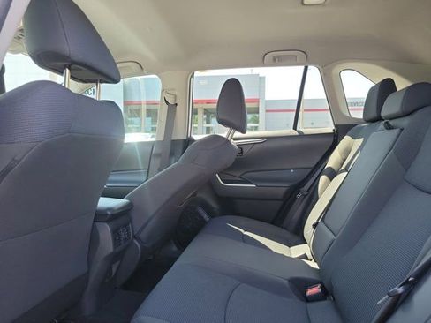 Used 2023 Toyota RAV4 LE image 11