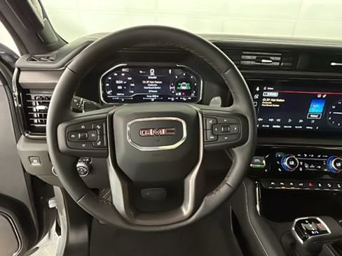 Used 2025 GMC Sierra 1500 AT4X AWD/4WD image 14