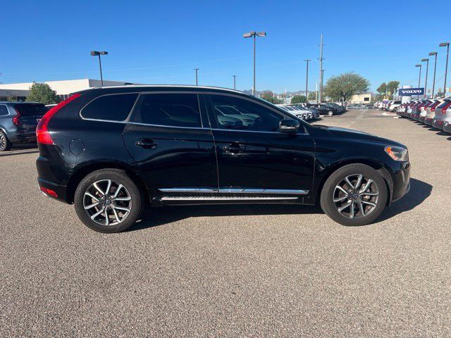Used 2017 Volvo XC60 T6 Dynamic w/ Preferred Option Package AWD/4WD image 2