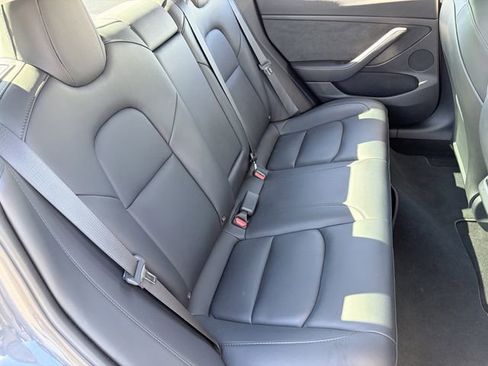 Used 2023 Tesla Model 3 Standard Range image 21