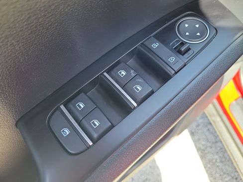 Used 2022 Kia Soul LX w/ Technology Package FWD image 11