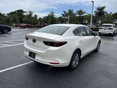 New 2026 MAZDA MAZDA3 s FWD image 3