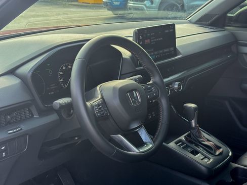 Used 2025 Honda CR-V Sport-L image 2