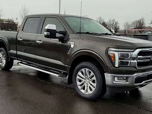 Used 2024 Ford F150 Lariat w/ Tow/Haul Package image 2
