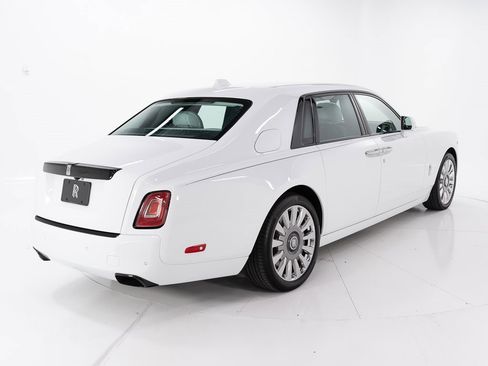 Certified 2023 Rolls-Royce Phantom Sedan image 5