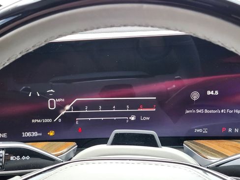 Used 2025 Cadillac Escalade Sport Platinum w/ LPO, Floor Liner Package image 33