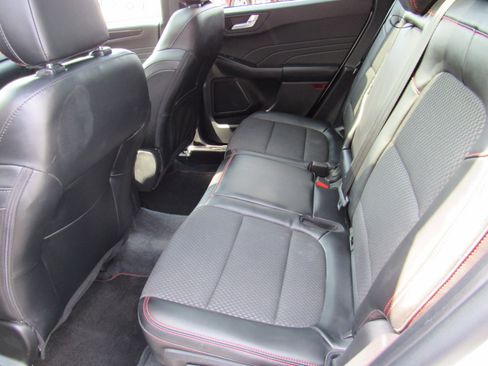 Used 2023 Ford Escape ST-Line w/ Tech Pack #1 image 29