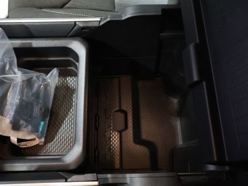 Used 2023 RAM 1500 Big Horn image 32