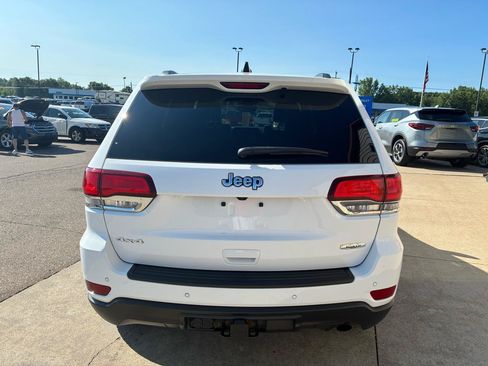 Used 2020 Jeep Grand Cherokee Laredo w/ Quick Order Package 2BN North AWD/4WD image 4