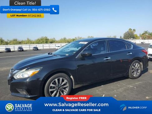 Used 2017 Nissan Altima 2.5 SV image 1