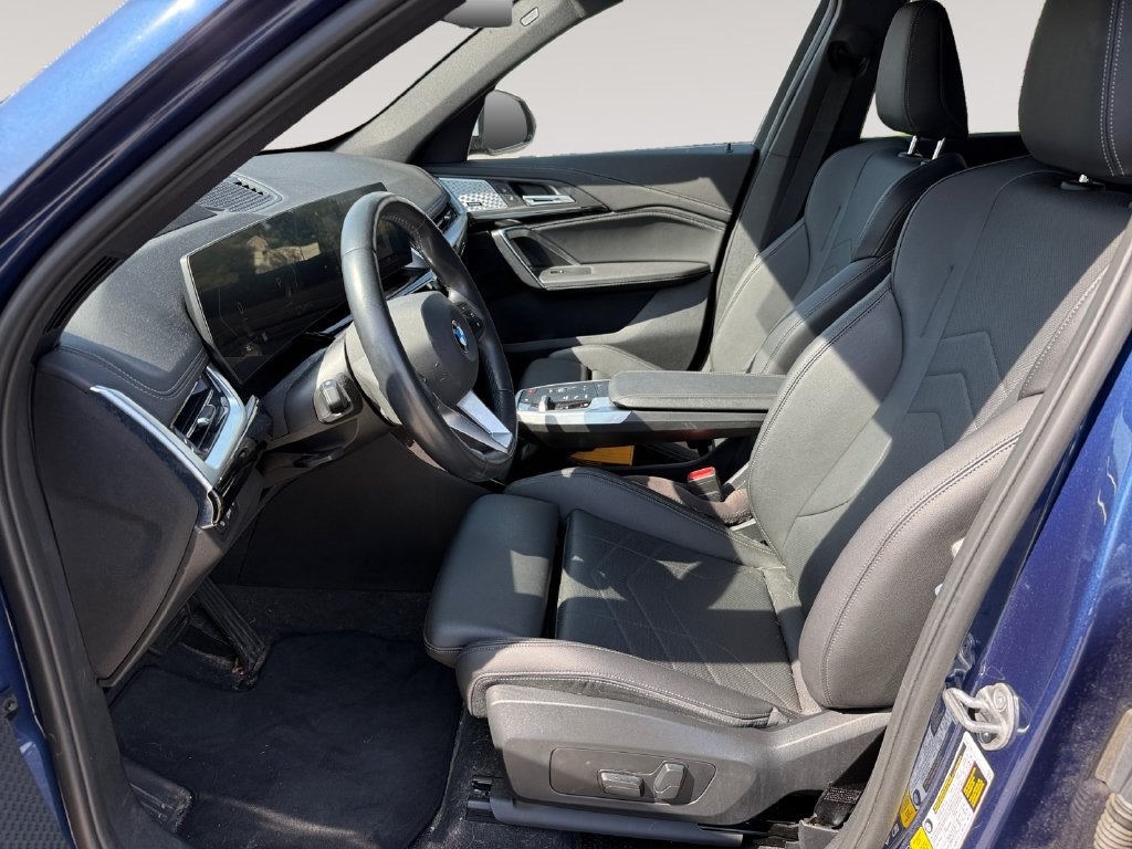 Certified 2023 BMW X1 xDrive28i AWD/4WD image 2