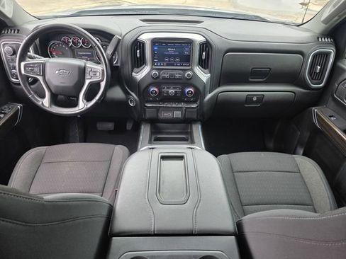 Used 2021 Chevrolet Silverado 1500 LT Trail Boss AWD/4WD image 9