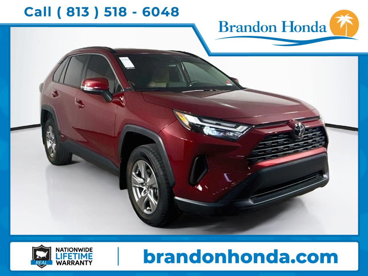 Used 2025 Toyota RAV4 LE AWD/4WD image 1