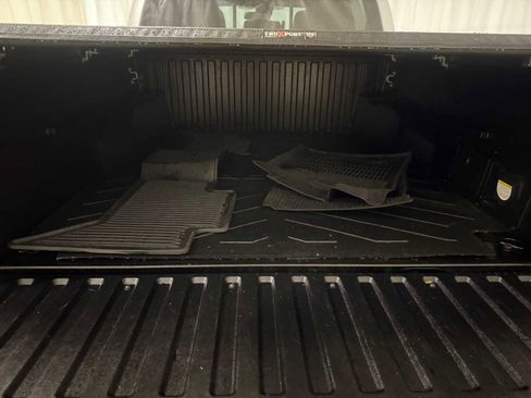 Certified 2022 Toyota Tacoma TRD Off-Road image 19