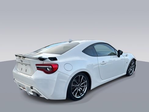 Used 2017 Toyota 86 860 Special Edition image 3
