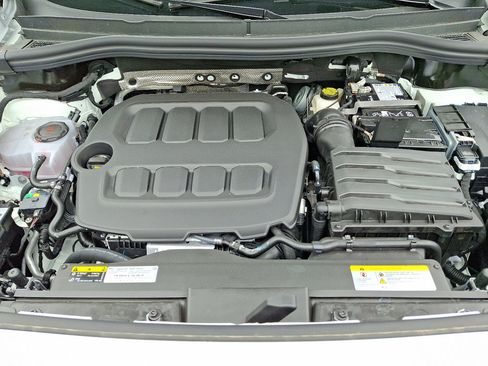 New 2026 Volkswagen Tiguan SE R-Line AWD/4WD image 20