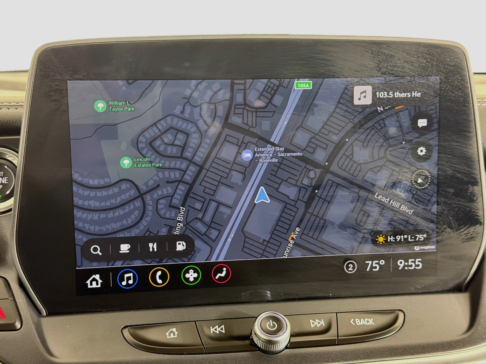 Used 2025 Chevrolet Blazer LT FWD image 21