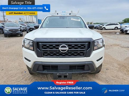 Used 2024 Nissan Frontier S RWD image 7