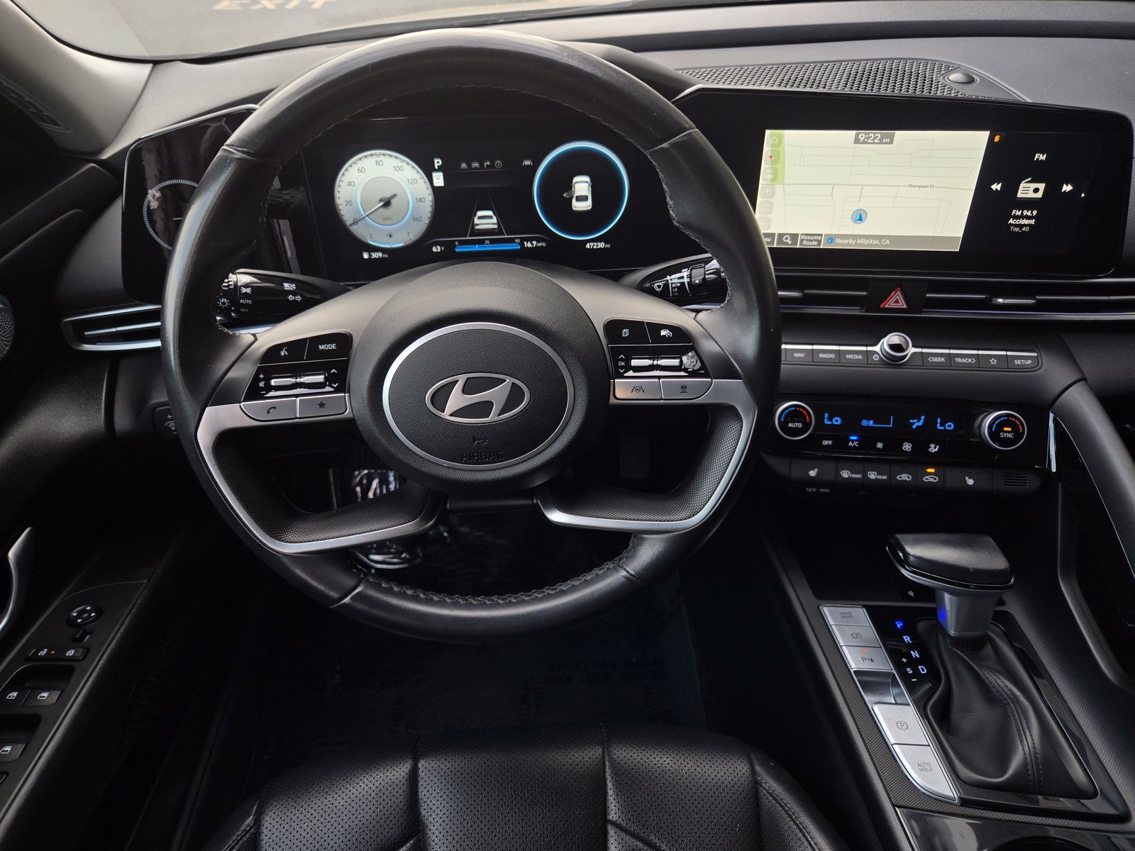 Used 2024 Hyundai Elantra Limited FWD image 11