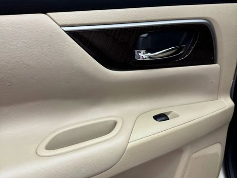 Used 2015 Nissan Altima 2.5 SL w/ Technology Package image 20